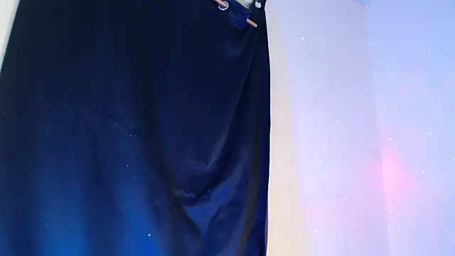 Snapshot of luciana_keating chatting on 12.20.24 luciana keating online show from 12.20.24