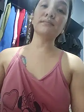Snapshot of soooooANGEL chatting on 12.10.24 soooooANGEL online show from 12.10.24