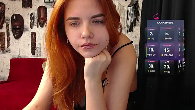 CrazyLaGirl online show from 01.24.25