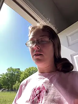 Dakota 02 online show from 04.10.26