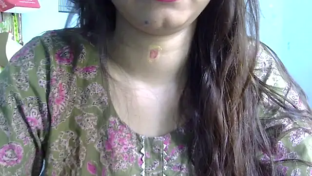 lovelydesi21 online show from 09.22.25