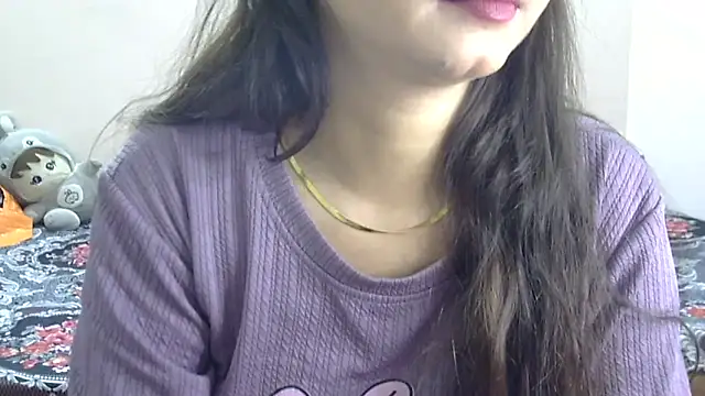 lovelydesi21 online show from 02.05.26