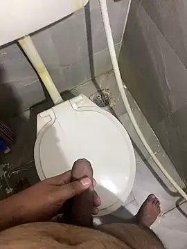 Snapshot of Rahuldhe22 chatting on 01.09.25 Rahuldhe22 online show from 01.09.25