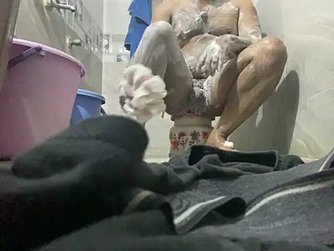 Snapshot of Rahuldhe22 chatting on 01.21.25 Rahuldhe22 online show from 01.21.25