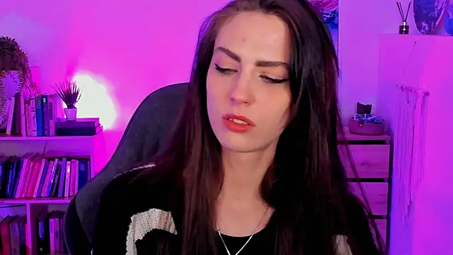 EmilyWilden online show from 02.14.25