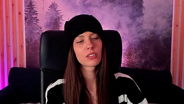 EmilyWilden online show from 03.10.25