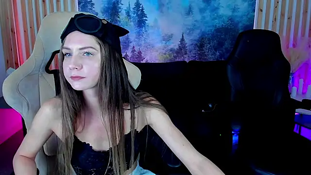 EmilyWilden online show from 09.29.25