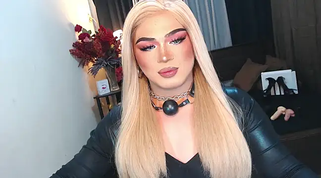 Bitch Fowler69 online show from 02.26.25