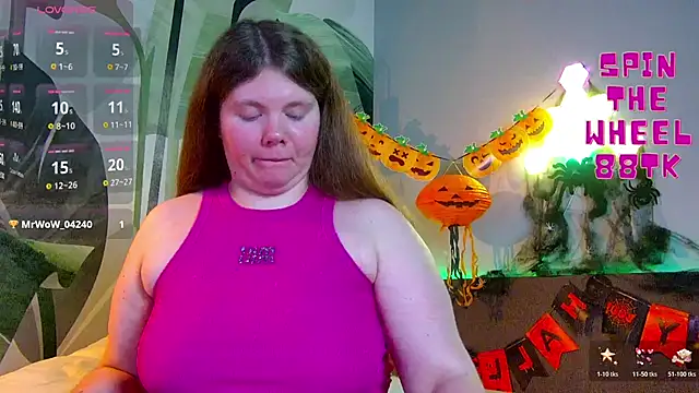 RubyValen online show from 10.31.25