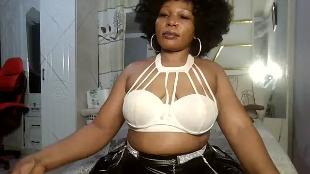 SexyyNana online show from 02.03.26