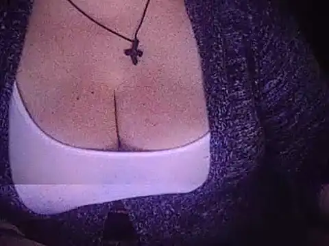 Snapshot of mayasmith chatting on 02.24.25 mayasmith online show from 02.24.25