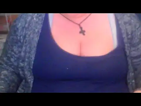 Snapshot of mayasmith chatting on 03.05.25 mayasmith online show from 03.05.25