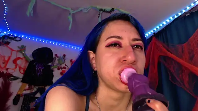 pussytight pervert online show from 10.21.25