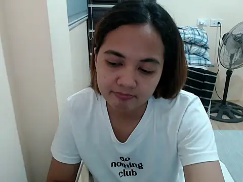 xTheLastVIRGINx online show from 02.11.26