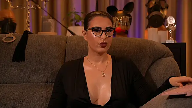 kelly kent online show from 11.03.25