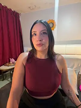 Freyja soh online show from 04.10.26