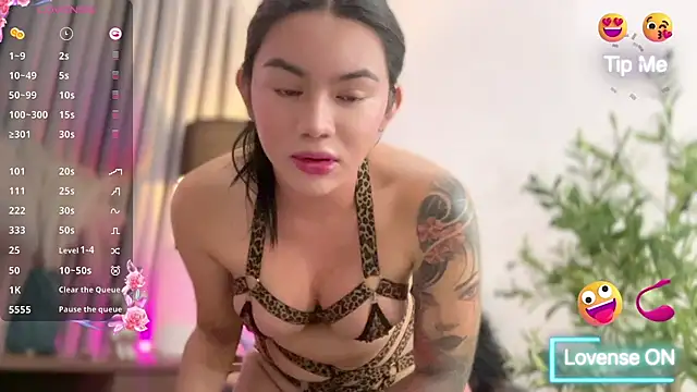 sassy olivia online show from 10.14.25