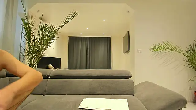 Snapshot of MissPanthera chatting on 01.02.25 MissPanthera online show from 01.02.25