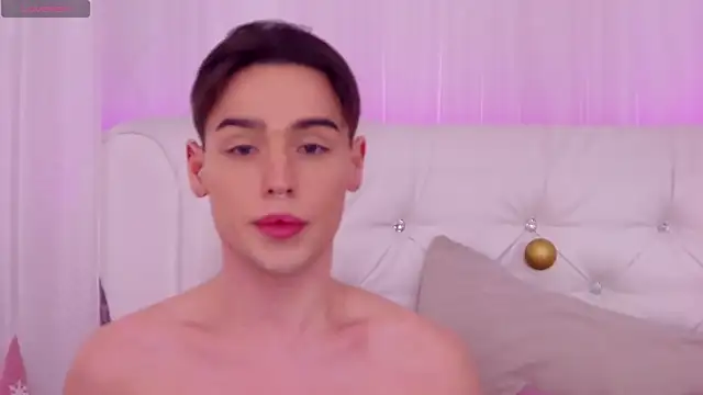 RobbyCharming online show from 12.17.24