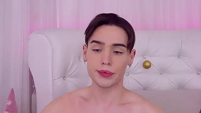 RobbyCharming online show from 12.26.24