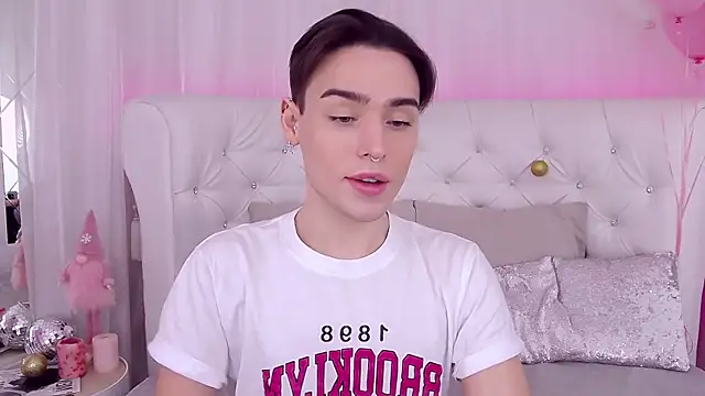 RobbyCharming online show from 12.27.24