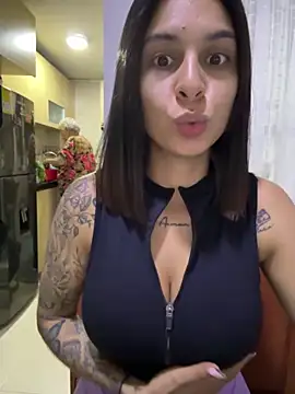 charlotte stevenss  online show from 01.08.25