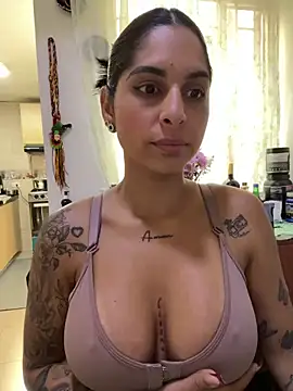 charlotte stevenss  online show from 03.12.25