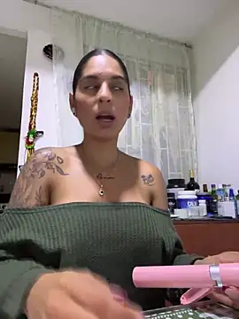 charlotte stevenss  online show from 03.19.25