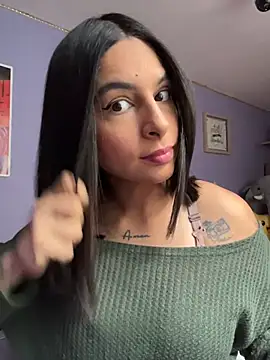 charlotte stevenss  online show from 10.12.25