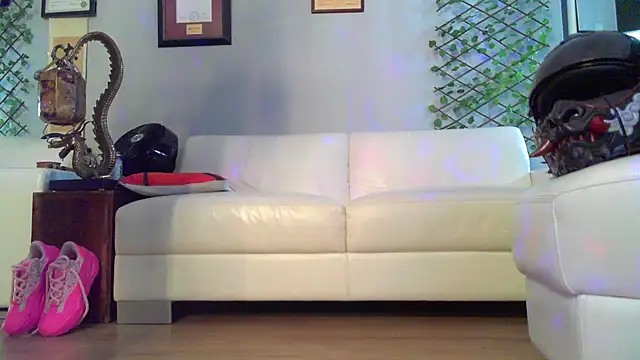 OSIRlS online show from 03.14.26