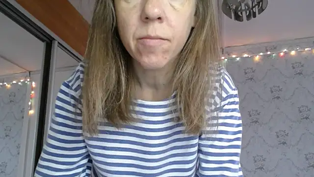 Snapshot of Popppka chatting on 05.28.26 Popppka online show from 05.28.26