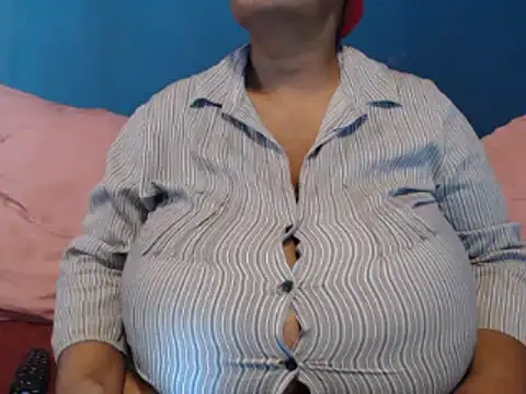 CUTEFIRMMELONSS online show from 12.28.24