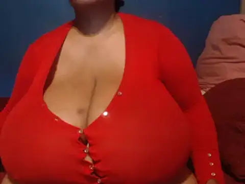 CUTEFIRMMELONSS online show from 12.31.24