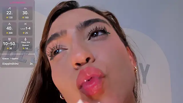 MariamRivera  online show from 02.26.25