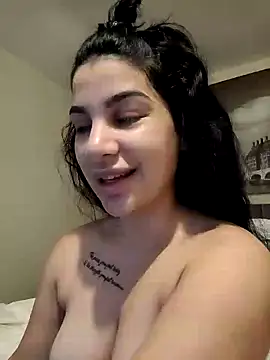 Snapshot of Samira30 chatting on 12.02.24 Samira30 online show from 12.02.24