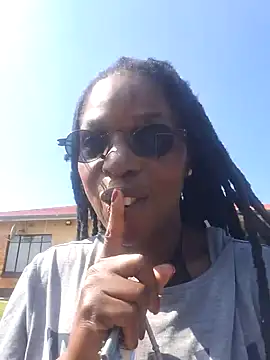 Shaniko89 online show from 02.04.25