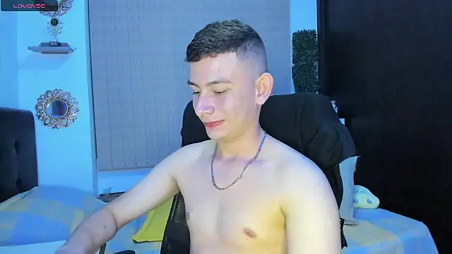 Snapshot of Christ_Miller3 chatting on 03.01.25 Christ Miller3 online show from 03.01.25