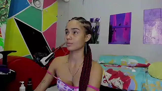 MarianaManzur online show from 02.10.25