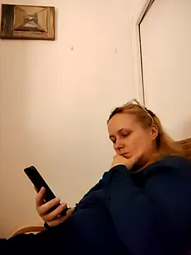 She-devilx online show from 10.09.25