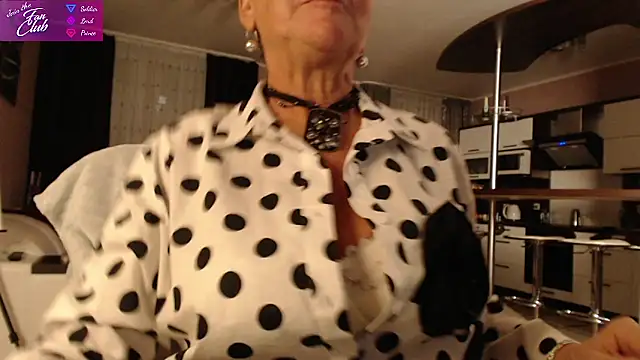 roxana brooks online show from 12.05.24