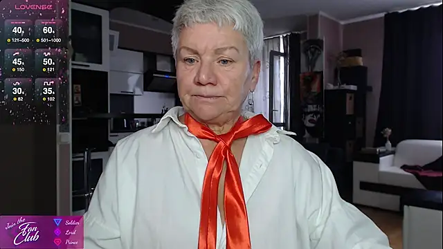 Snapshot of roxana_brooks chatting on 09.24.25 roxana brooks online show from 09.24.25