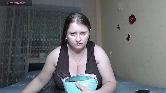 Snapshot of CumCpl chatting on 01.10.25 CumCpl online show from 01.10.25