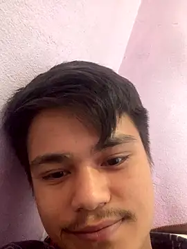 Hullax online show from 10.31.25