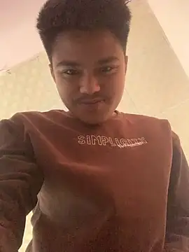 Hullax online show from 03.31.26