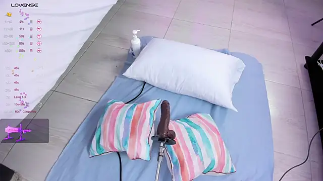 Isabella Daniell online show from 11.12.25