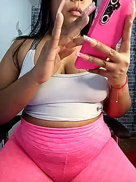 Snapshot of patty_bersh chatting on 02.04.25 patty bersh online show from 02.04.25