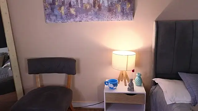 MiaFranklyn online show from 02.11.25