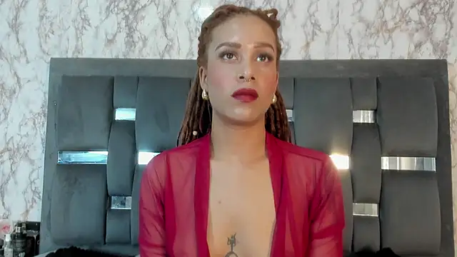 Snapshot of Nicolette_russo chatting on 12.17.24 Nicolette russo online show from 12.17.24