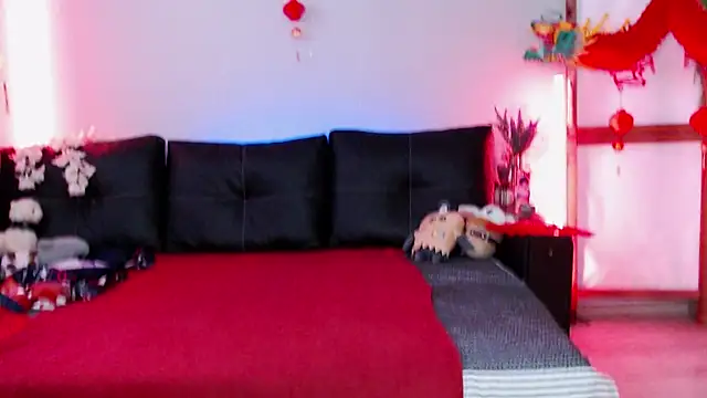 Snapshot of Wildorchid_ chatting on 02.02.25 Wildorchid  online show from 02.02.25