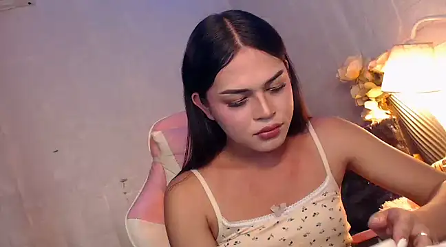 Ashely Lewis online show from 12.09.24
